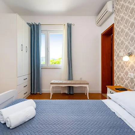 Feriehus My Dalmatia - Paradise With Private Heated Swimming Pool