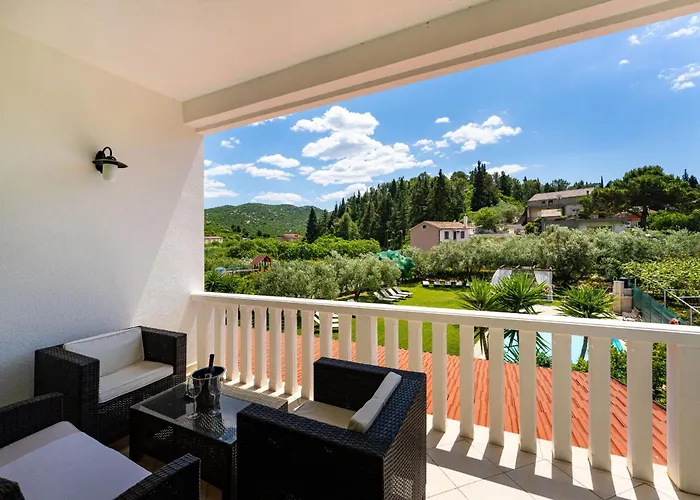 Semesterbostad My Dalmatia - Paradise With Private Heated Swimming Pool Peracko Blato