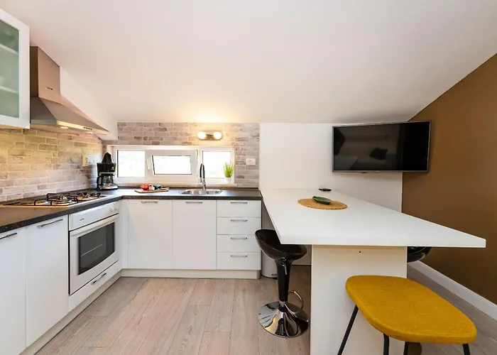 Semesterbostad My Dalmatia - Paradise With Private Heated Swimming Pool Peracko Blato