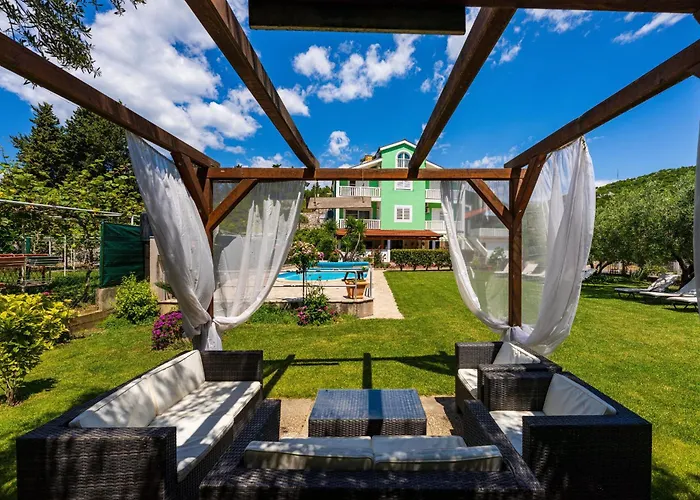 Semesterbostad My Dalmatia - Paradise With Private Heated Swimming Pool Peracko Blato