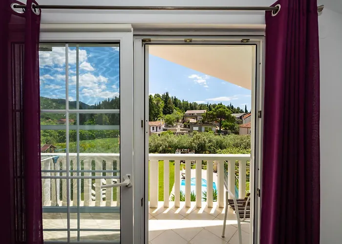 Semesterbostad My Dalmatia - Paradise With Private Heated Swimming Pool Peracko Blato